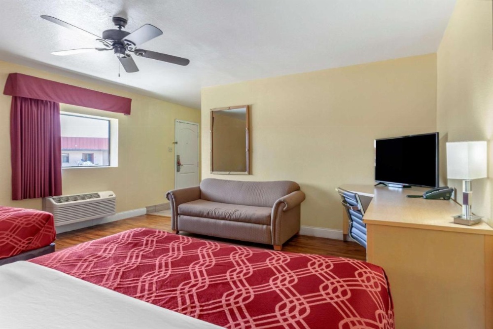 Econo Lodge Clovis Image 19